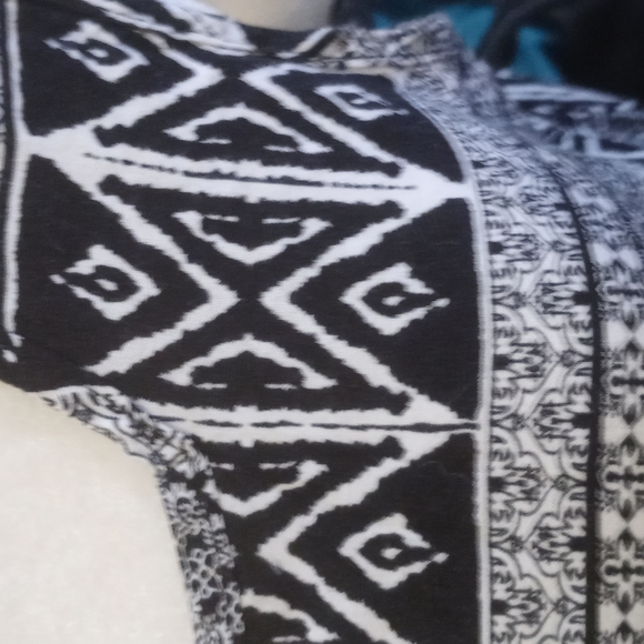 SOLD-Retro doll This is a. Baby doll short dress, Black & white designs size XL. - Picture 2 of 4